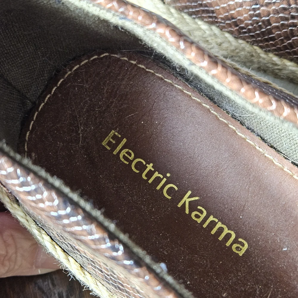 Electric Family Textured Brown Espadrilles